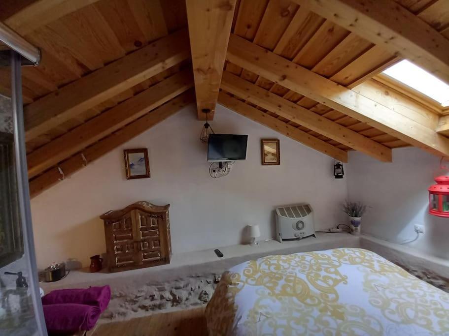 Casita Con Encanto Tranquilidad Villavieja Del Lozoya Wi-Fi En Sierra De Madrid Y A 50 Minutos De Capital 外观 照片